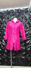 Load image into Gallery viewer, Ying Yi pink blazer               sz medium, best fit sz small
