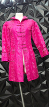 Load image into Gallery viewer, Ying Yi pink blazer               sz medium, best fit sz small
