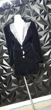 Load image into Gallery viewer, Shein sxy black velour blazer             sz 3xl
