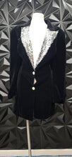 Load image into Gallery viewer, Shein sxy black velour blazer             sz 3xl
