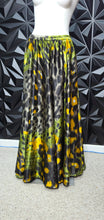 Load image into Gallery viewer, Ashley Stewart multicolor skirt             sz 2x

