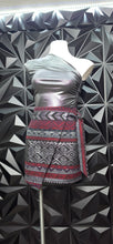 Load image into Gallery viewer, Metallic skirt/silver top 2 piece set      sz 6
