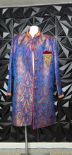 Load image into Gallery viewer, Long royalty blazer                       sz untagged, best fitting sz 1x

