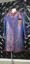 Load image into Gallery viewer, Long royalty blazer                       sz untagged, best fitting sz 1x
