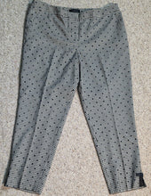 Load image into Gallery viewer, Talbots polka dot pants           sz 16
