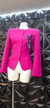 Load image into Gallery viewer, Kasper pink silouette blazer              sz 8
