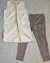 Load image into Gallery viewer, Faux suede vest/pants   sz medium (stretch)
