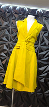 Load image into Gallery viewer, Midnight Velvet yellow dress                 sz large (14/16)
