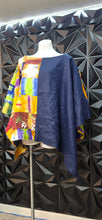 Load image into Gallery viewer, Colorful poncho top               ones size
