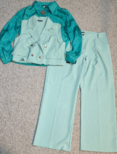 Load image into Gallery viewer, Wearever green 3 piece set                 sz large, 10
