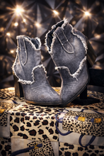 Load image into Gallery viewer, Unbranded stonewash denim booties         sz 38= 7 us
