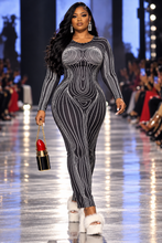 Load image into Gallery viewer, Long body dress                sz xlrg
