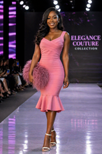 Load image into Gallery viewer, Pink fit and flare bandage dress           sz small
