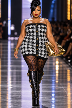 Load image into Gallery viewer, Fashion to Figure plush skirt/dress              sz 3=3x
