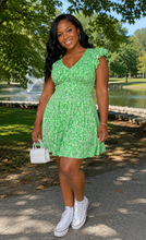 Load image into Gallery viewer, Univeral Thread ruffled baby doll dress           sz large
