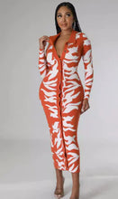 Load image into Gallery viewer, Plus Size Women&#39;s Printed Sexy Fashion Dress
